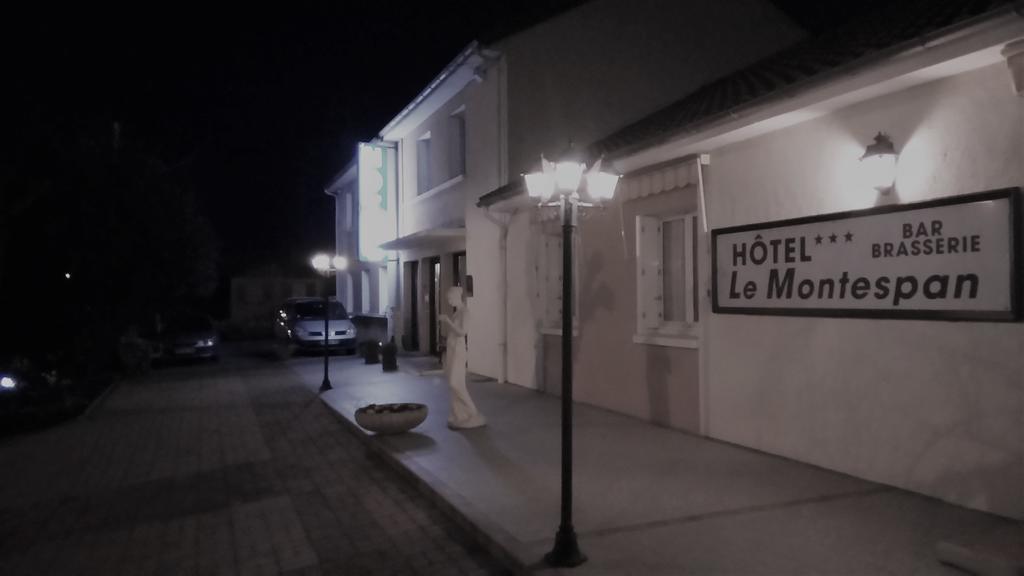 Hotel Montespan Lussac-les-Chateaux Εξωτερικό φωτογραφία